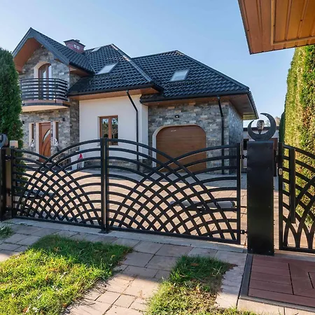 Dream Z Sauna I Jacuzzi Lovely Krynica Zdroj * Florynka