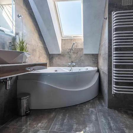 Dream Z Sauna I Jacuzzi Lovely Krynica Zdroj